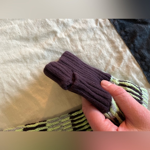 Lululemon Sweater - Picture 2 of 7